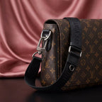 LOUIS VUITTON Canvas Messenger Bag – Men's Crossbody Bag with Adjustable Strap
