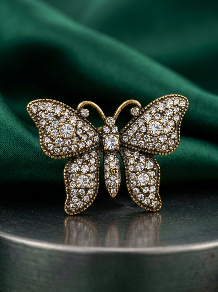 Gucci Antique Gold-Tone Crystal Butterfly Jewelry Set – 3 Pieces