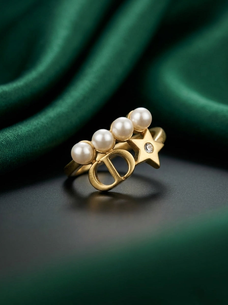 Dior Saint Dior Pearl &amp; Star Ring