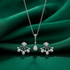 Boucheron Serpent  Necklace &amp; Earrings Set