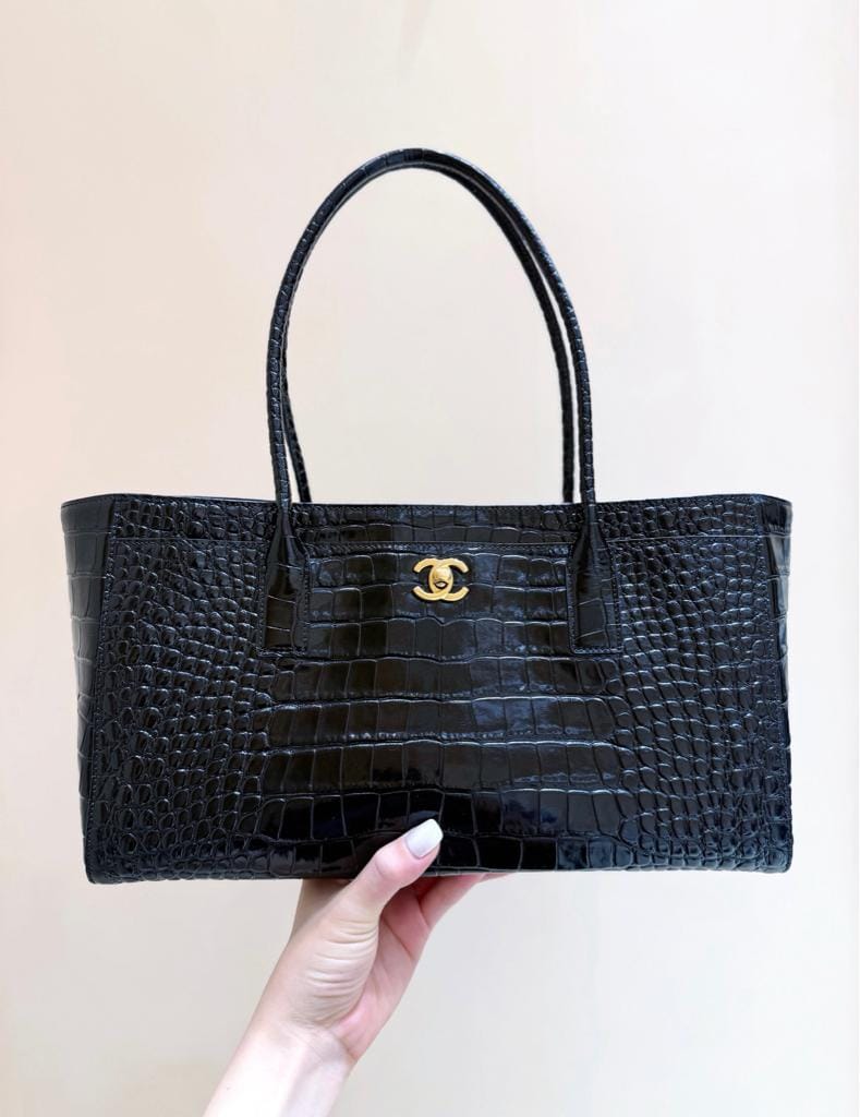 Chanel Croc-Embossed Tote Bag | Black Glossy Leather with Gold CC Hardware –| LisaLuxuryHub