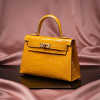 Hermès Mini Kelly 20 Shiny Alligator Leather with Gold Hardware