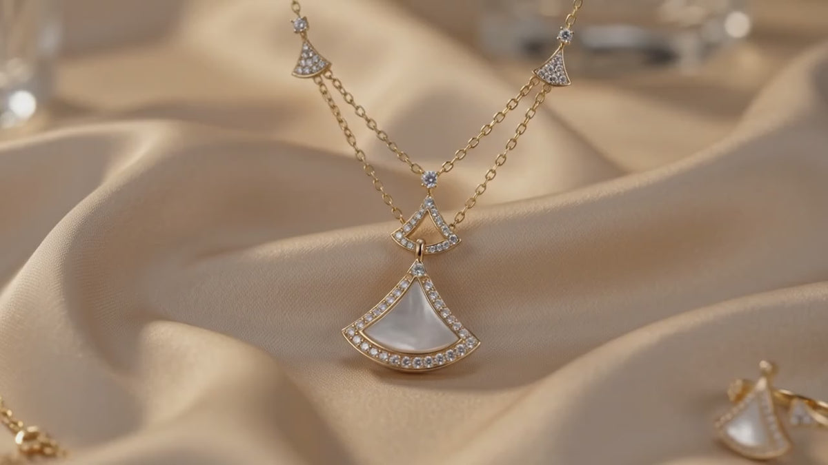 Bulgari Divas' Dream Fan Motif Jewelry Set
